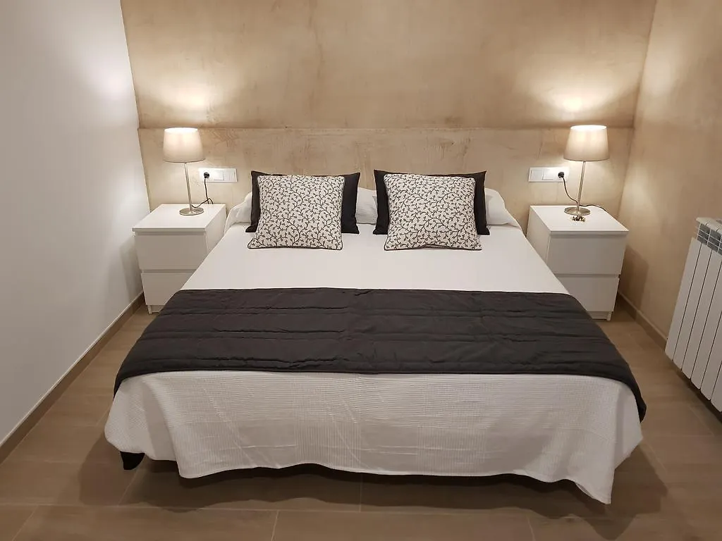 Casa Murada Guest House Tivissa